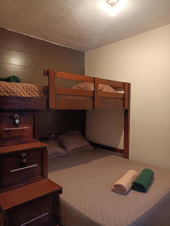Budget Hostel Guatemala Luaran gambar
